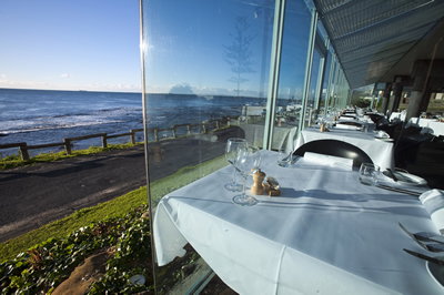 Oceanfront Motel - Accommodation Whitsundays 2