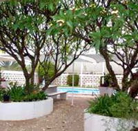 Inland Oasis Motel - Accommodation Whitsundays