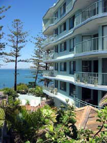 Campbells Cove Beachfront Apartments - Accommodation Whitsundays 0