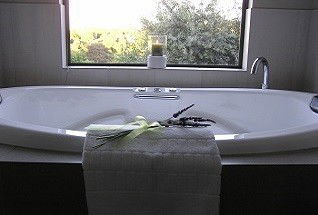 Stonetryst Spa Villas - Accommodation Whitsundays 4