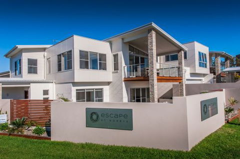 Escape At Nobbys - Accommodation Whitsundays 0