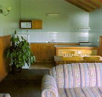 Baudins - Accommodation Whitsundays