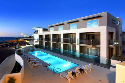 Bunbury Seaview Apartments - Accommodation Whitsundays 0