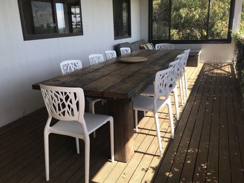 Fareview Beach House - Accommodation Whitsundays 2