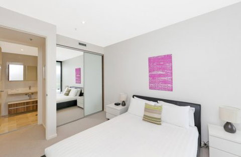 Astra Apartments Canberra - Accommodation Whitsundays 0