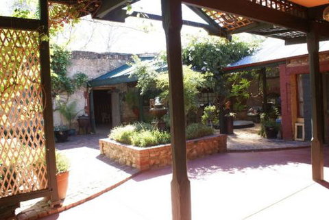 Eagle Foundry B & B - Accommodation Whitsundays 5