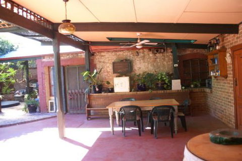 Eagle Foundry B & B - Accommodation Whitsundays 6