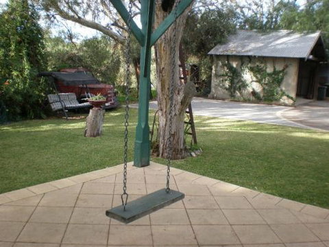 Eagle Foundry B & B - Accommodation Whitsundays 8