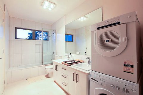 MORNINGTON PENINSULA ACCOMMODATION BEACH HOUSE - Accommodation Whitsundays 4