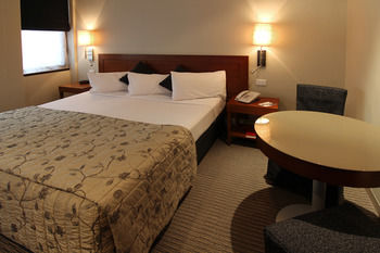 Quality Hotel Batman's Hill On Collins - Accommodation Whitsundays 38