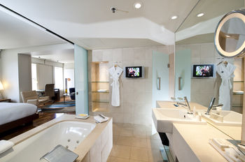 Hilton Sydney - Accommodation Whitsundays 43