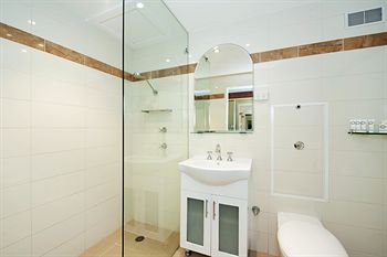 Newcastle East NSW Accommodation Whitsundays