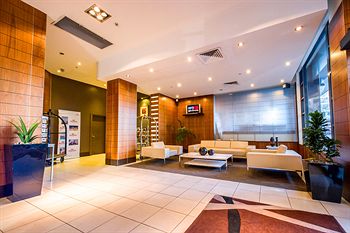 Seasons Harbour Plaza - Accommodation Whitsundays 5