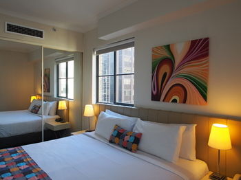 Seasons Harbour Plaza - Accommodation Whitsundays 13