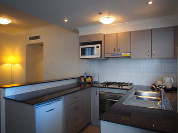 Seasons Harbour Plaza - Accommodation Whitsundays 19