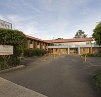 175 formerly Wesley Lodge - Accommodation Whitsundays
