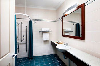 Harrigan's Irish Pub & Accommodation - Accommodation Whitsundays 5