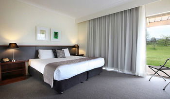 Harrigan's Irish Pub & Accommodation - Accommodation Whitsundays 17