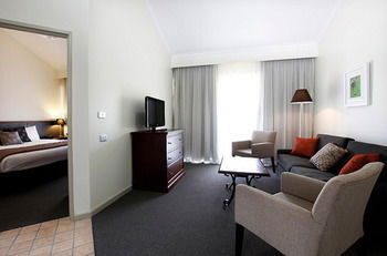 Harrigan's Irish Pub & Accommodation - Accommodation Whitsundays 22