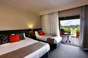 Harrigan's Irish Pub & Accommodation - Accommodation Whitsundays 23