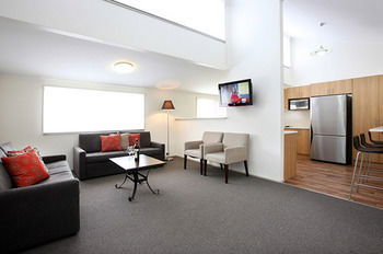 Harrigan's Irish Pub & Accommodation - Accommodation Whitsundays 28