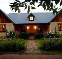 Carriages Boutique Hotel - Accommodation Whitsundays