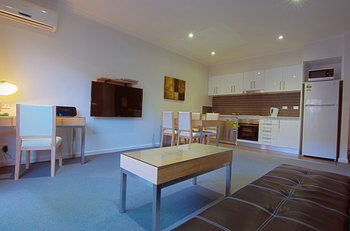 Buckingham International Serviced Apartments - Accommodation Whitsundays 13