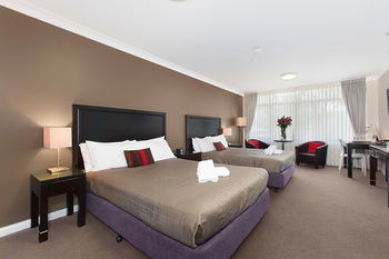 Checkers Resort & Conference Centre - Accommodation Whitsundays 6
