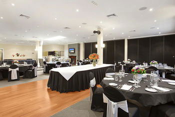 Checkers Resort & Conference Centre - Accommodation Whitsundays 9