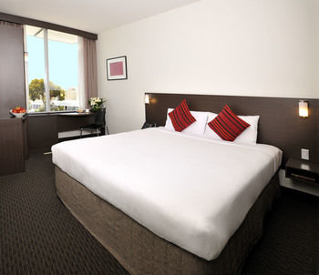 Ibis Melbourne Glen Waverley - Accommodation Whitsundays 0