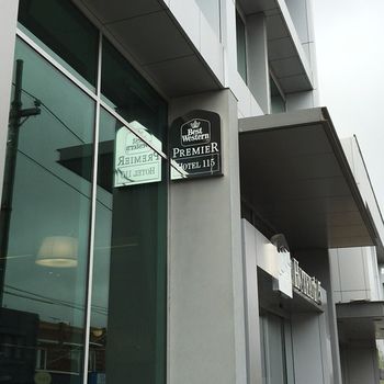 Best Western Premier Hotel 115 Kew - Accommodation Whitsundays 23