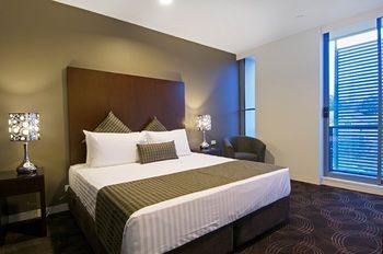 Best Western Premier Hotel 115 Kew - Accommodation Whitsundays 27