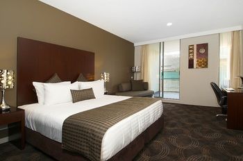 Best Western Premier Hotel 115 Kew - Accommodation Whitsundays 30