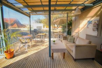 Cambridge Lodge - Hostel/Backpacker - Accommodation Whitsundays 15
