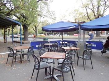 Naughtons Parkville Hotel - Accommodation Whitsundays 13