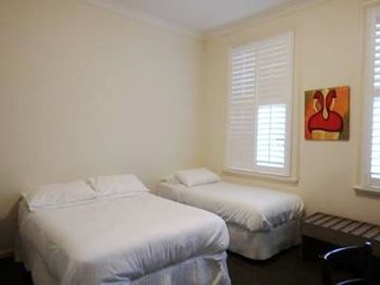 Naughtons Parkville Hotel - Accommodation Whitsundays 24