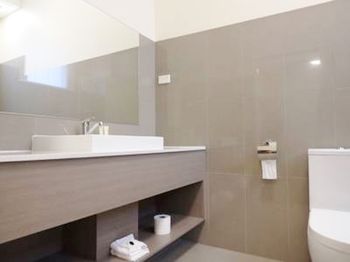 Naughtons Parkville Hotel - Accommodation Whitsundays 31