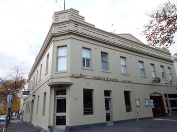 Naughtons Parkville Hotel - Accommodation Whitsundays 35