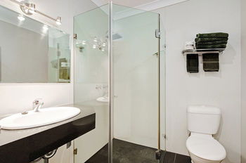 Colonial Terrace Motor Inn - Accommodation Whitsundays 15