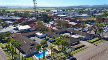 Colonial Terrace Motor Inn - Accommodation Whitsundays 18