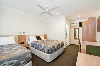 Colonial Terrace Motor Inn - Accommodation Whitsundays 19