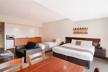 Quality Suites Boulevard On Beaumont - Accommodation Whitsundays 12