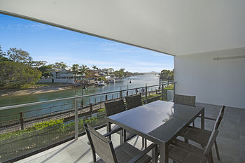 Jacaranda Noosa - Accommodation Whitsundays 8