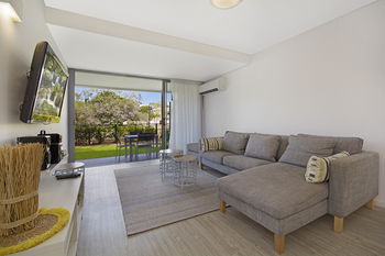 Jacaranda Noosa - Accommodation Whitsundays 19