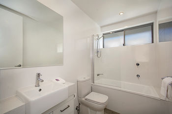 Jacaranda Noosa - Accommodation Whitsundays 34