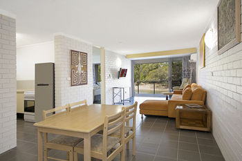 Jacaranda Noosa - Accommodation Whitsundays 54