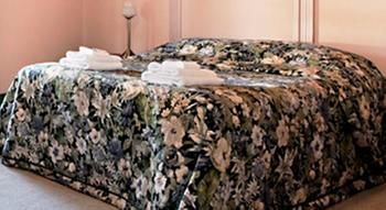 The Victoria & Albert Guesthouse - Accommodation Whitsundays 12
