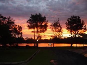 Edgewater Motel Ulladulla - Accommodation Whitsundays 1