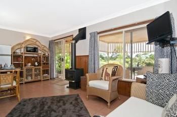 Avocado Grove B&B - Accommodation Whitsundays 6