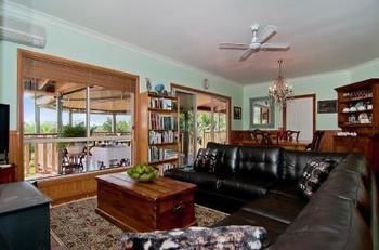 Avocado Grove B&B - Accommodation Whitsundays 13